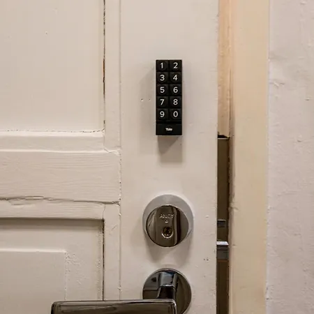 Kalle's Unluxury Cl0sed From 1st Of Feb 2025 *