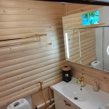 Kalle's Unluxury Cl0sed From 1st Of Feb 2025 Gæstehus Helsinki