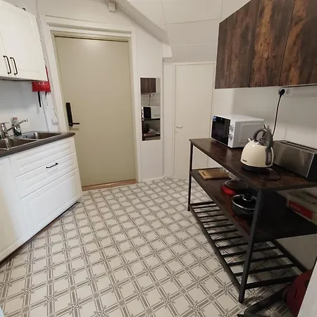 Kalle's Unluxury Cl0sed From 1st Of Feb 2025 Penzion *